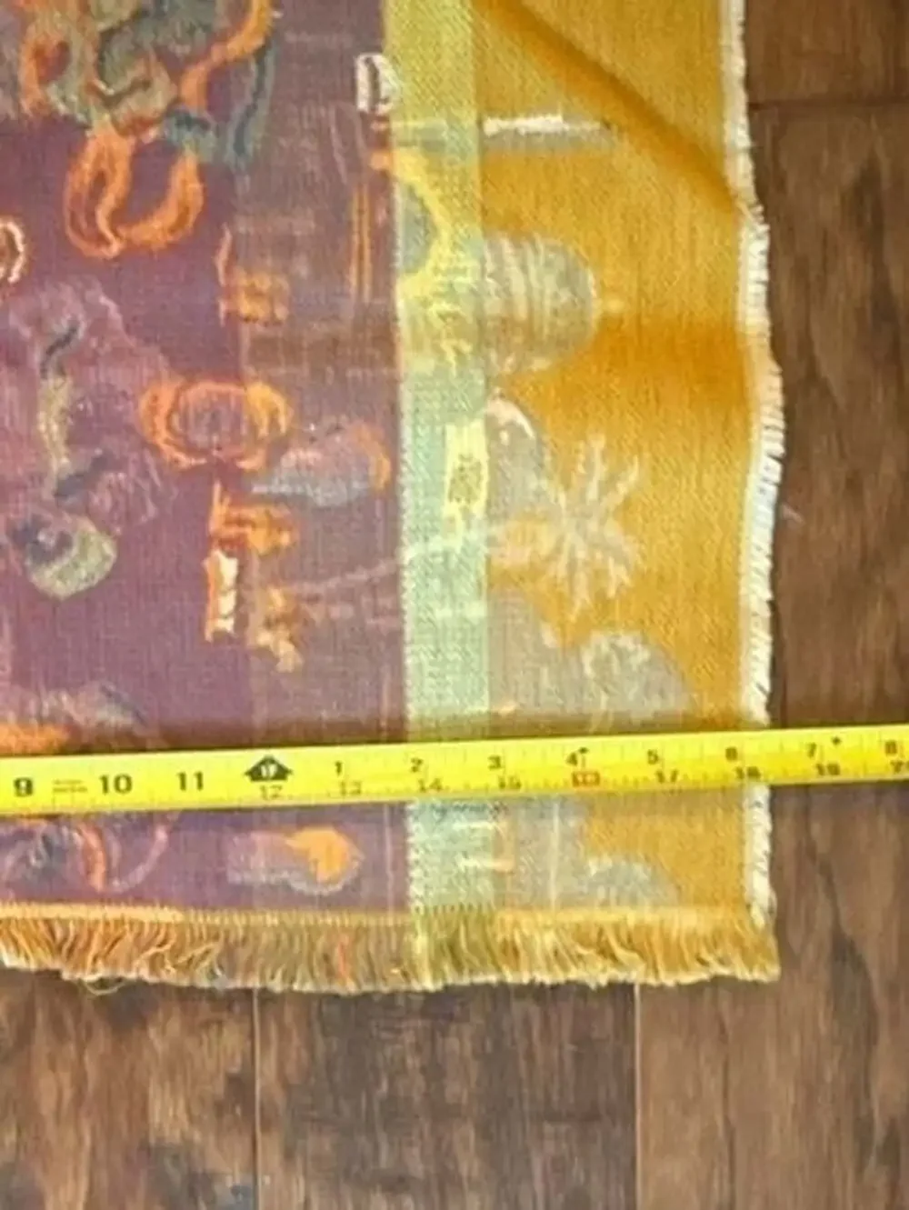 Vintage Woven Tapestry Middle Eastern Market Scene Size 33x18